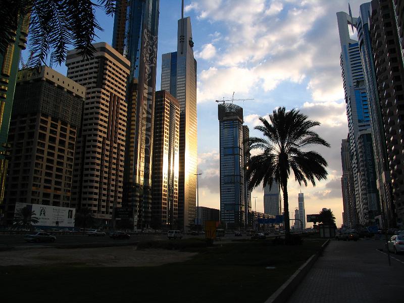 Dubai (032).jpg
